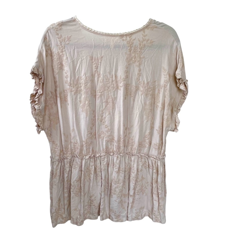 MAURICES Floral Embroidered Short Sleeve Peplum Wrap Blouse Ballet Pink XXL - Picture 3 of 7